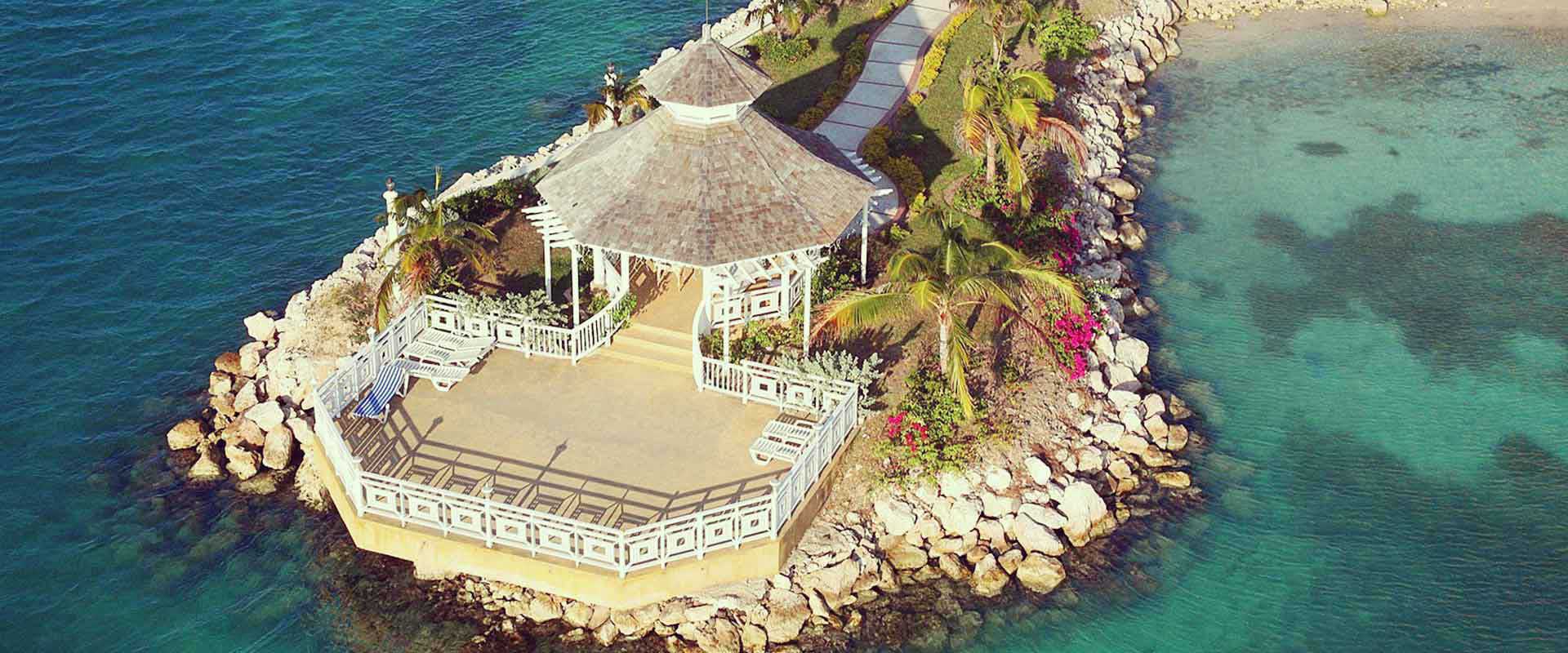 Cenário de sonhos para casamento na Jamaica